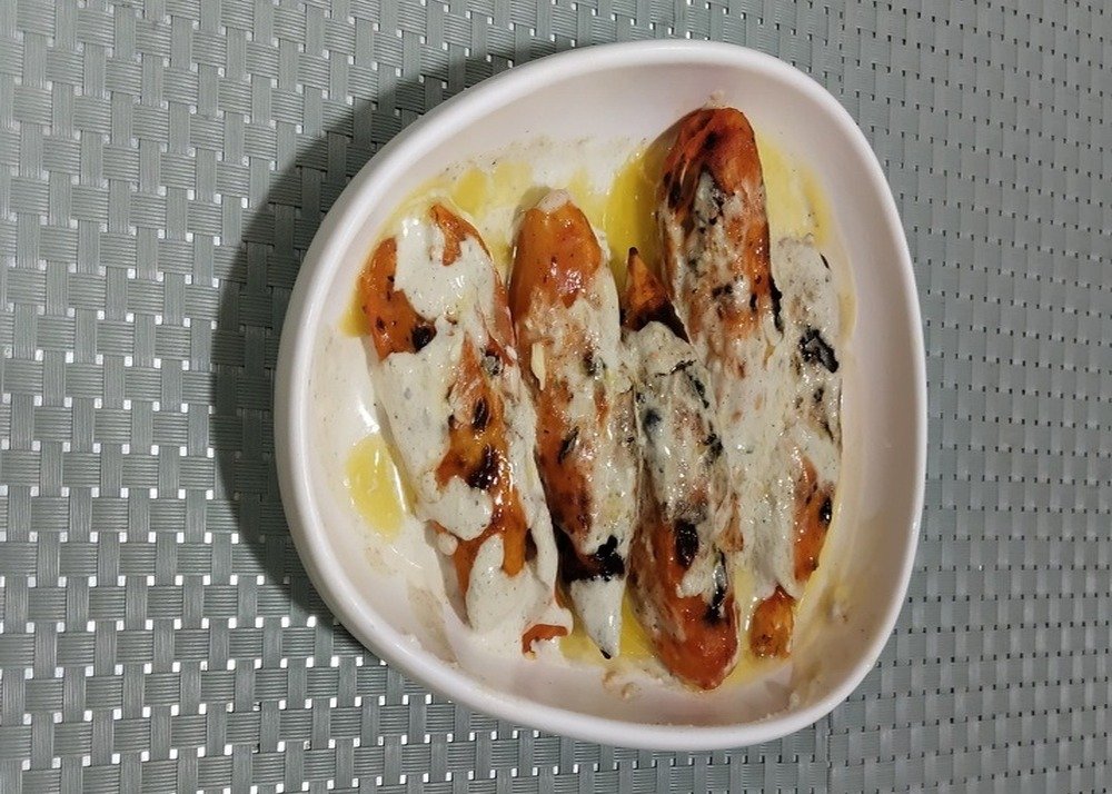 TANDOORI CHICKEN MOMOS