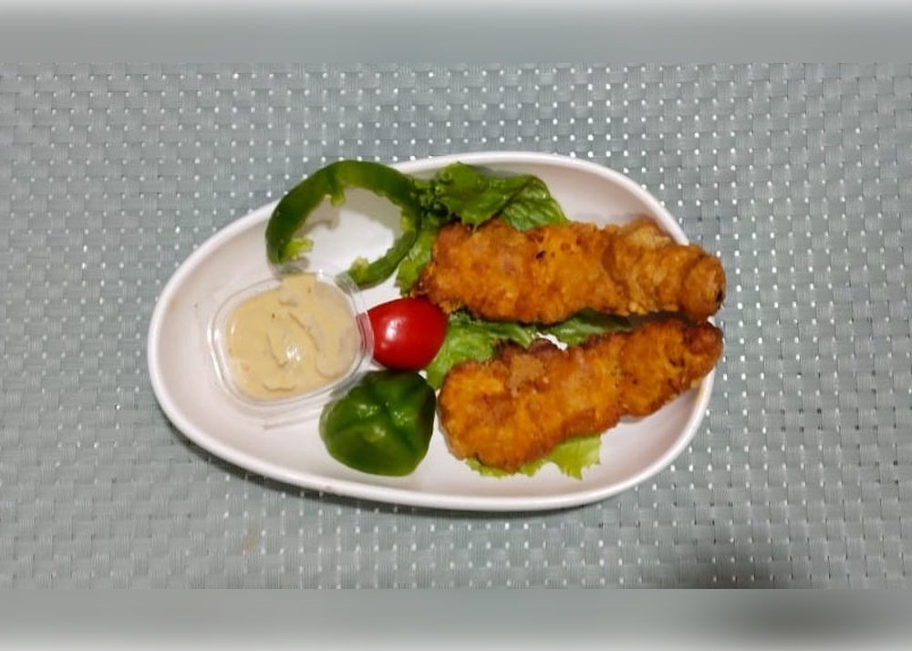 CHICKEN FINGER FRIES