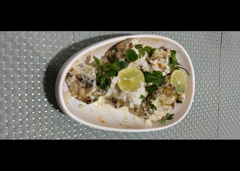 TANDOORI CHICKEN MALAI TIKKA